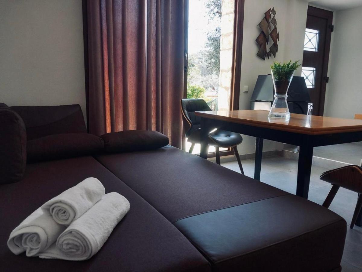 Moxy Paxos Apartments Gaios Eksteriør bilde