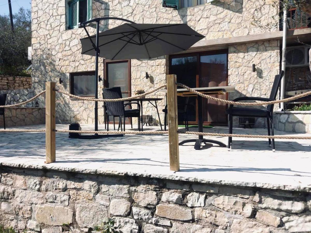 Moxy Paxos Apartments Gaios Eksteriør bilde