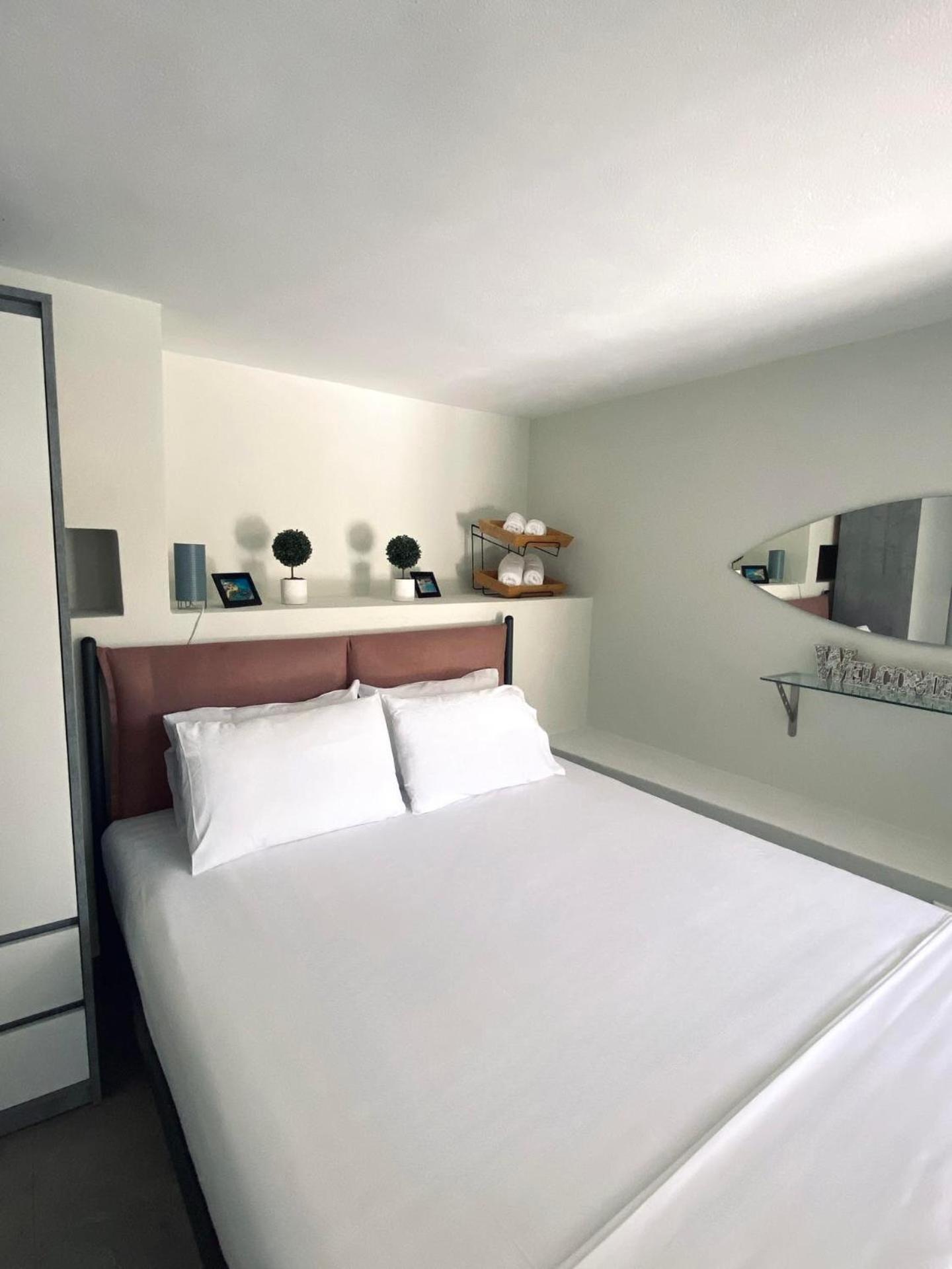 Moxy Paxos Apartments Gaios Eksteriør bilde
