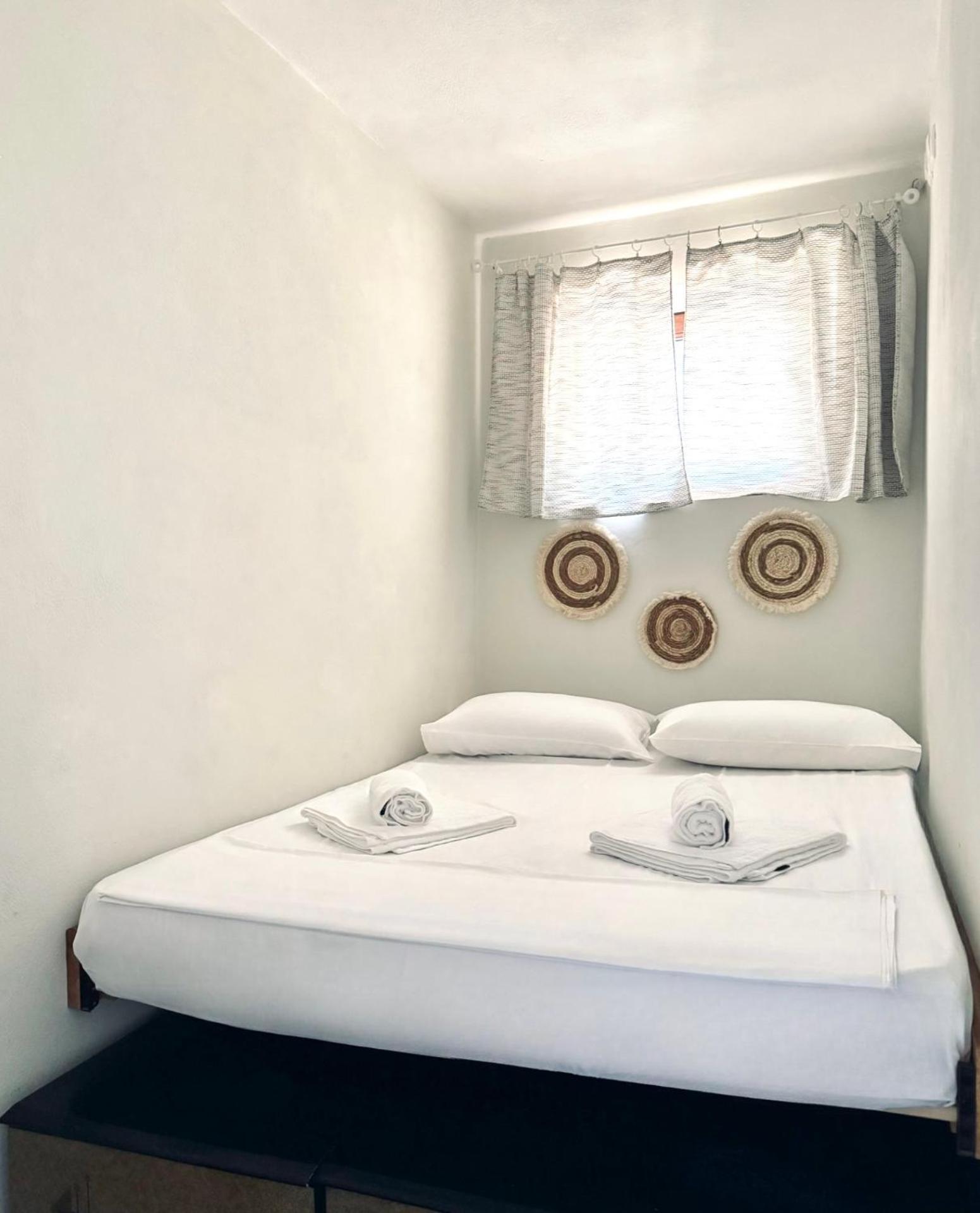 Moxy Paxos Apartments Gaios Eksteriør bilde